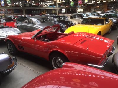 1969 Chevrolet Corvette &#039;&#039;69 Roadster Red
