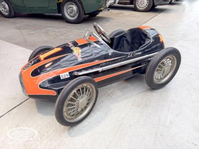 1950 Ferrari pedal car 1