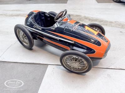 1950 Ferrari pedal car 1