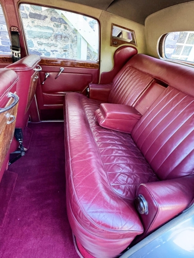 1954 Bentley R-Type Automatic Saloon