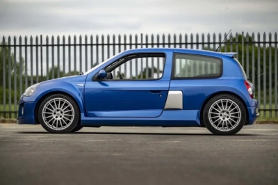 2005 Renault Clio V6 Phase 2