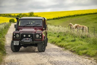 2015 Land Rover Defender 130