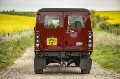 2015 Land Rover Defender 130
