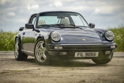 1986 Porsche 911 Carrera Sport Targa