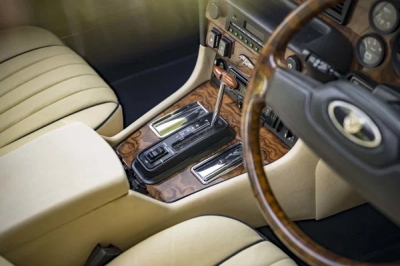1988 Jaguar XJ12 Sovereign