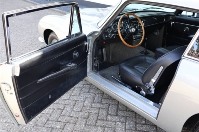 1966 Aston Martin DB6 Vantage