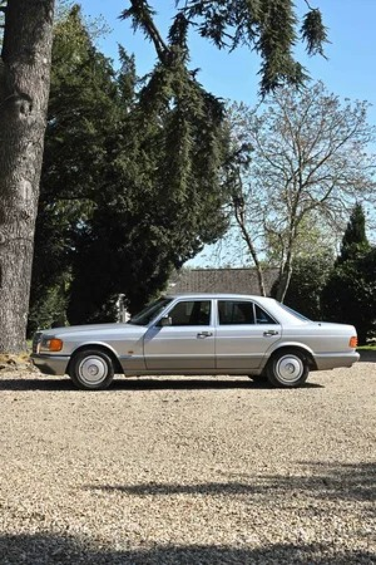1988 Mercedes-Benz 300SE